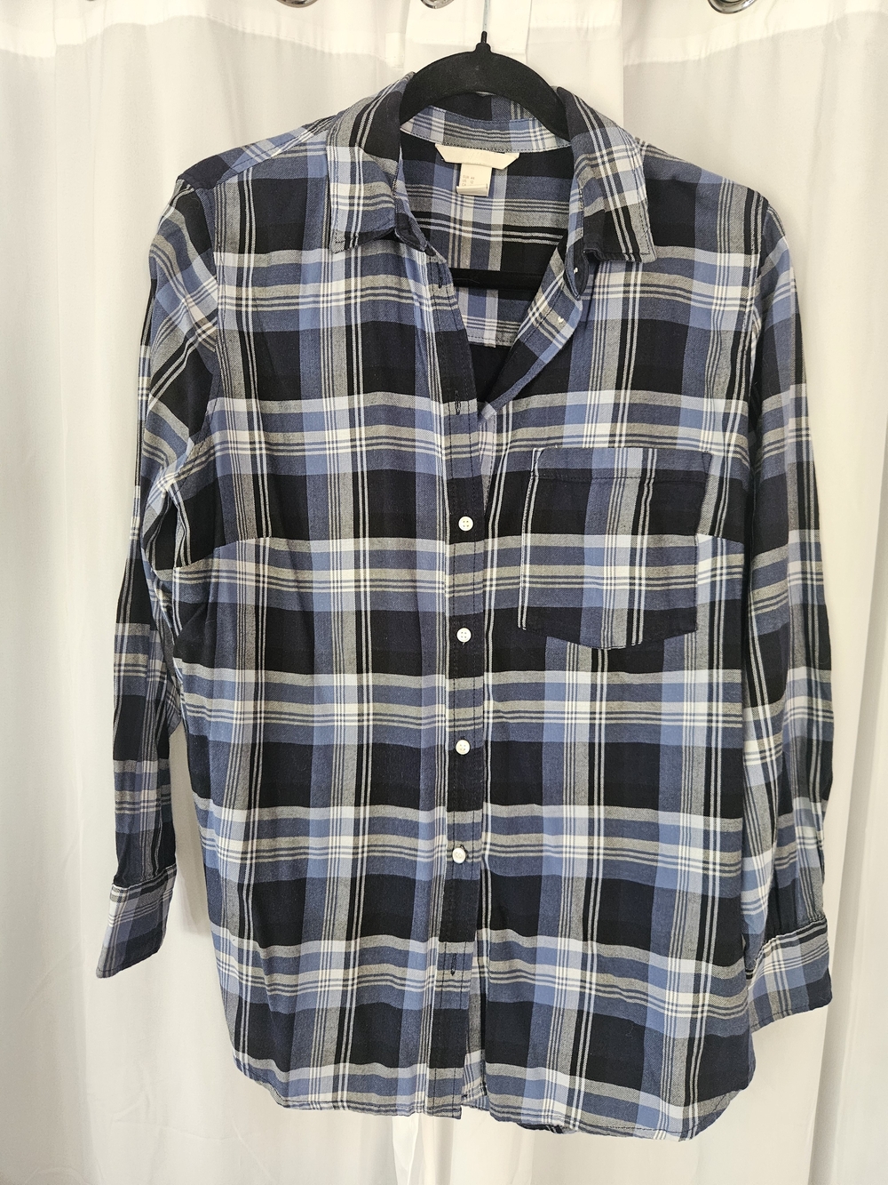 H&M Women’s Blue and Black Plaid Button-Down Shirt Size 12